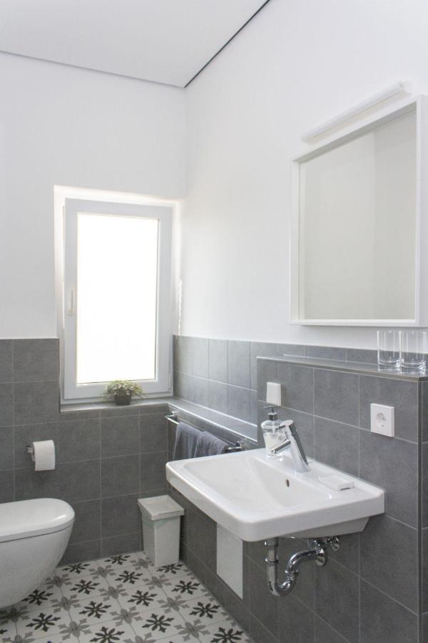 Freiraum Apartment ฟือห์ริงเงิน ภายนอก รูปภาพ